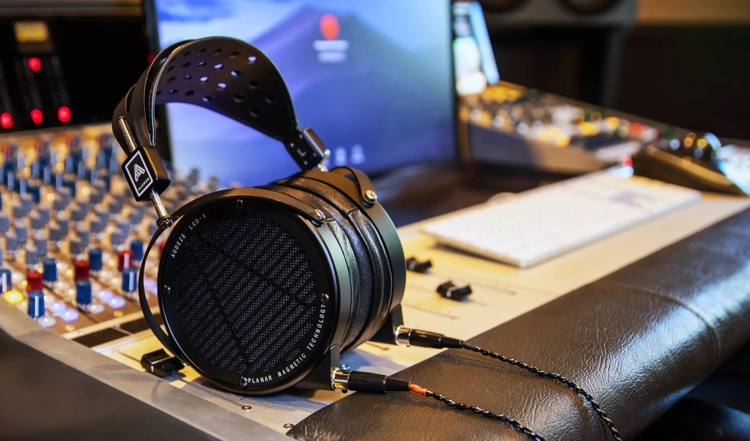 Audeze LCD-X