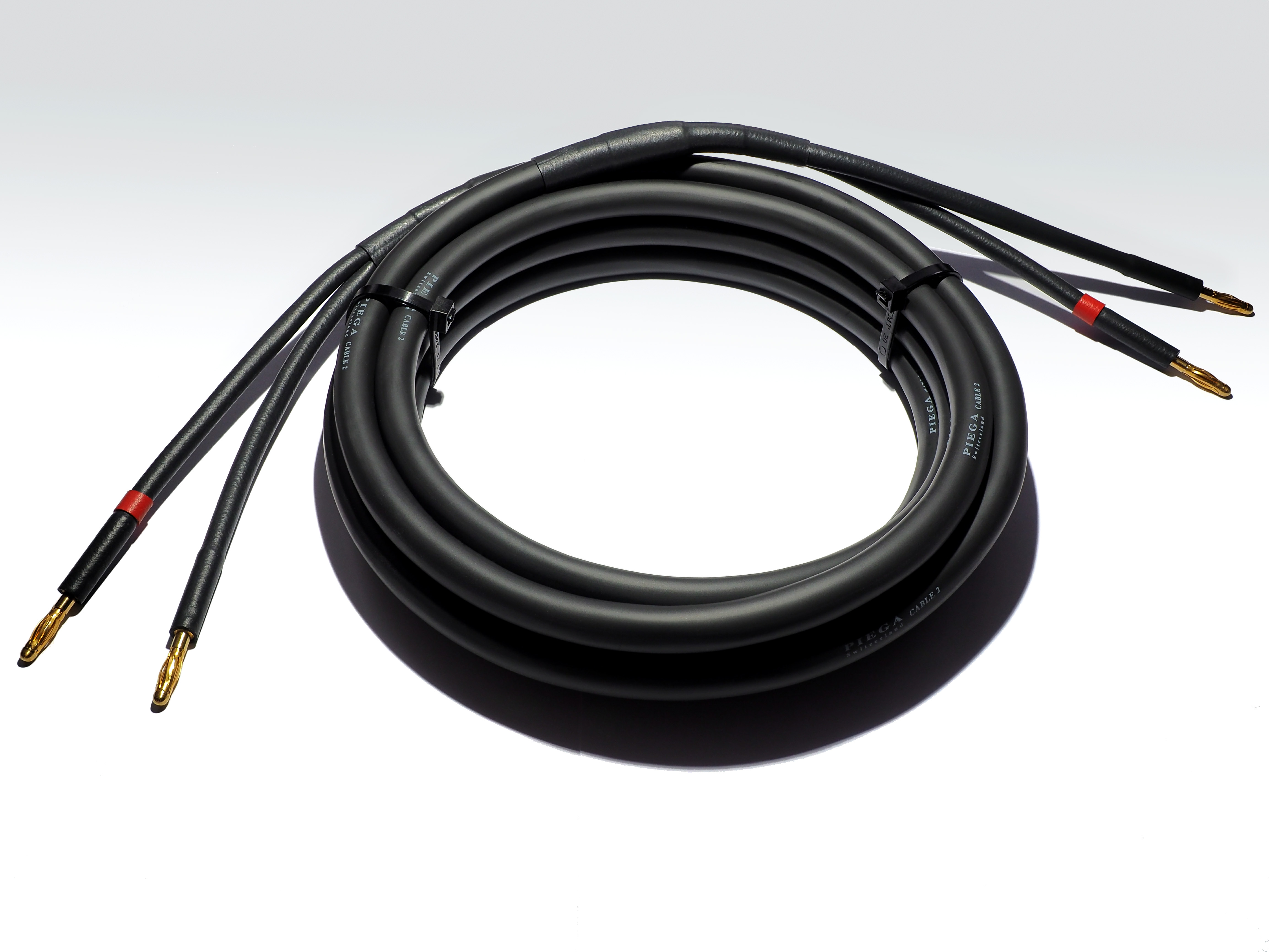 Piega Cable Two 2 x 3m / konfektioniert 24 kt. Banana Plugs / Single-Wire