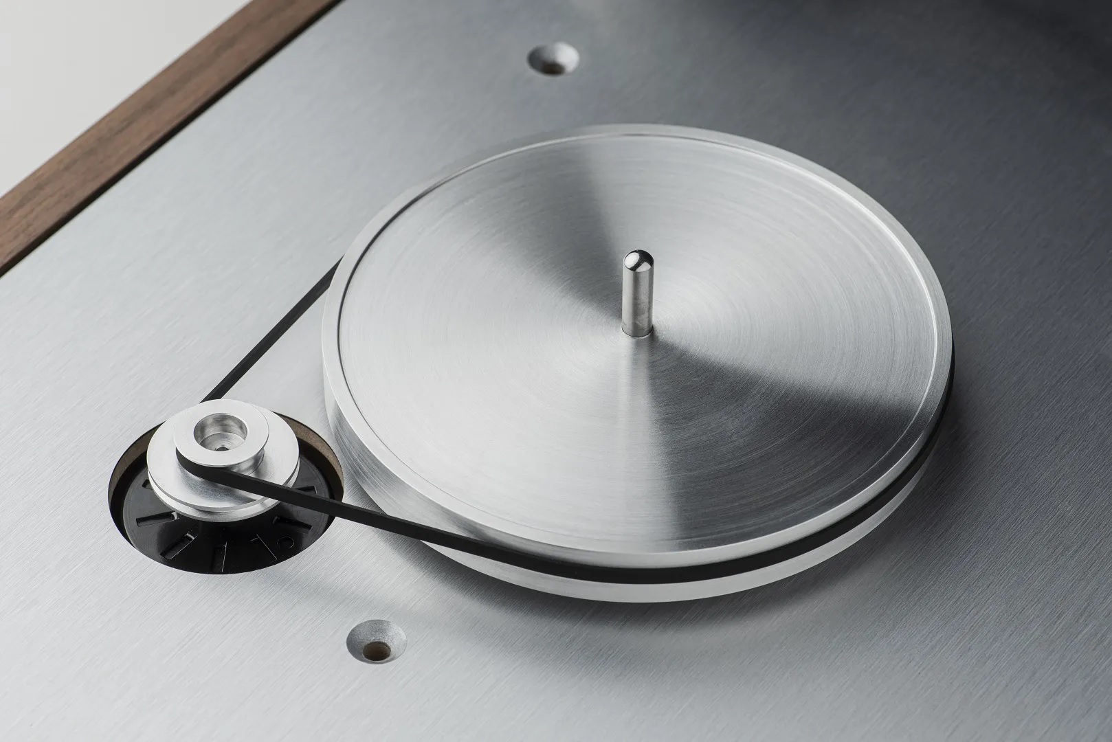 Pro-Ject The Classic Evo inkl. Ortofon 2M Silver Tonabnehmer